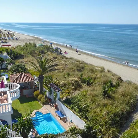 Villa Pedrosol By *